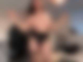 Ann Angel Q's Live Sex Cam Show