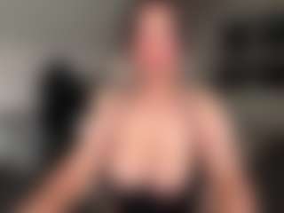 Ann Angel Q's Live Sex Cam Show