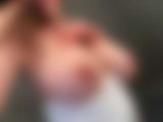 Ann Angel Q's Live Sex Cam Show