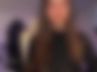 Ann Angel Q's Live Sex Cam Show