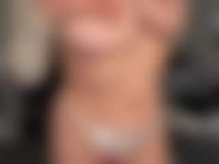 Ann Angel Q's Live Sex Cam Show