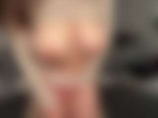 Ann Angel Q's Live Sex Cam Show