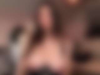 Live cam show with Ann Angel Q - Brown Eyes on Streamer API