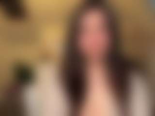 Ann Angel Q's Live Sex Cam Show