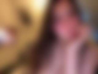 Ann Angel Q's Live Sex Cam Show
