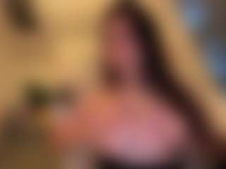 Ann Angel Q's Live Sex Cam Show