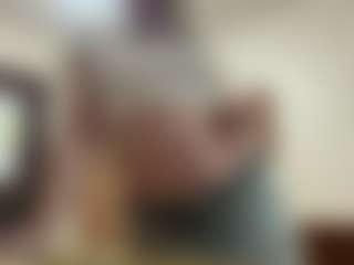 Live cam show with CaterinaVanderheyden - Young Adult on livesuperchat.net