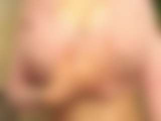Live cam show with CatriceKniffin - New Teen (18+) on 1on1-livenow