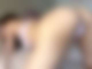 Live cam show with KristalTownsand - Big Tits on friskycurves.com