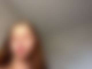 KristalTownsand's Live Sex Cam Show