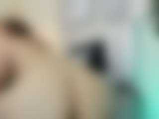 Live cam show with miss-amii - Butt Plug on StripNow