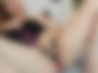 Live cam show with miss-amii - Butt Plug on liverealitysex.com