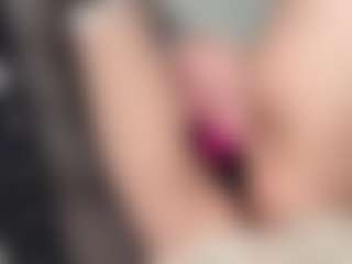 Live cam show with MolliePolich - New Sexwebcam on SpunkLive