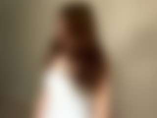 Live cam show with QuyenKolosky - Average on Camsoda