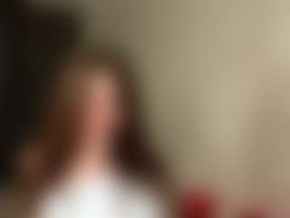 QuyenKolosky's Live Sex Cam Show