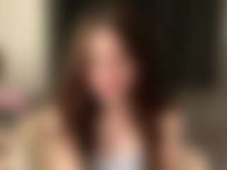 Live cam show with QuyenKolosky - Athletic on eurowanks.com