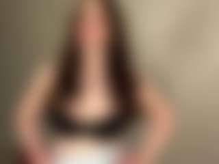 Live cam show with QuyenKolosky - Middle Aged on infinitiblacc.com