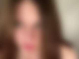 QuyenKolosky's Live Sex Cam Show