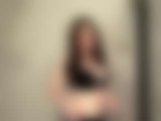 Live cam show with QuyenKolosky - Brown Eyes Teen (18+) on boobsie.com