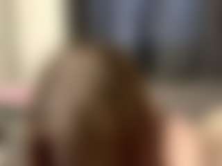 Live cam show with QuyenKolosky - Bedroom on TeamSkeetLive