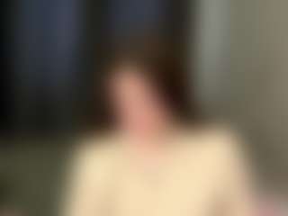 QuyenKolosky's Live Sex Cam Show