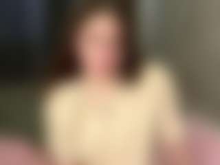 QuyenKolosky's Live Sex Cam Show