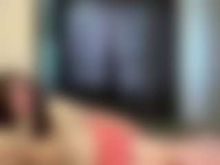QuyenKolosky's Live Sex Cam Show