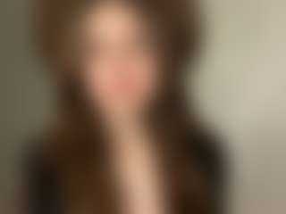 QuyenKolosky's Live Sex Cam Show