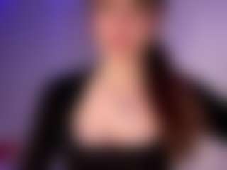 QuyenKolosky's Live Sex Cam Show
