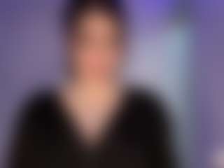 QuyenKolosky's Live Sex Cam Show