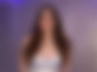 Live cam show with QuyenKolosky - Green Eyes on CamClone