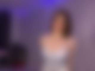 Live cam show with QuyenKolosky - Blue Eyes on Cam Slut