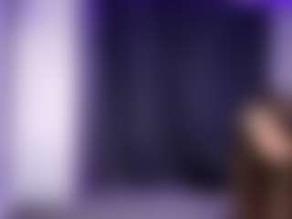 Live cam show with QuyenKolosky - Smoking on Dolls Live