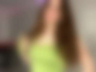 QuyenKolosky's Live Sex Cam Show