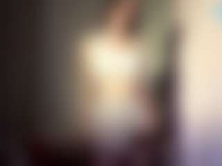Live cam show with SusannahFleig - Skinny MILF on friskycurves.com