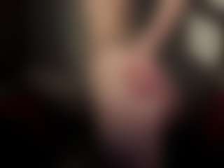 SusannahFleig's Live Sex Cam Show