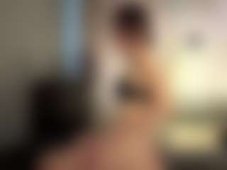 Live cam show with SusannahFleig - Latina MILF on slutload