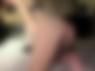 SusannahFleig's Live Sex Cam Show