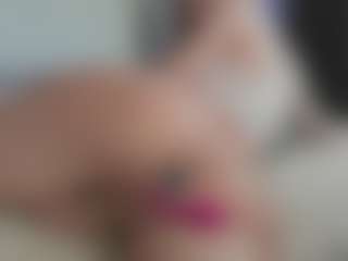 Breeze-see's Live Sex Cam Show