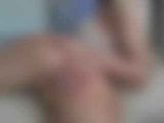 Live cam show with Breeze-see - Big Ass MILF on fapnchat