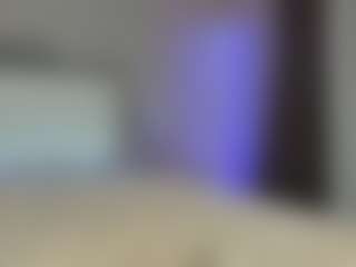Live cam show with Breeze-see - Big Ass on wildcum.com