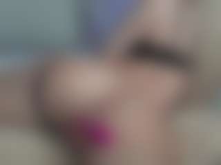 Breeze-see's Live Sex Cam Show