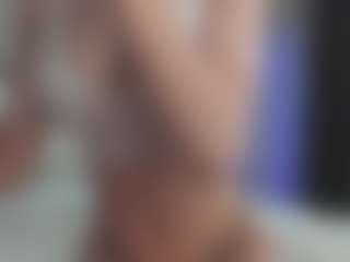 Breeze-see's Live Sex Cam Show