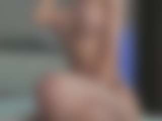 Breeze-see's Live Sex Cam Show