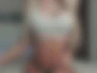 Breeze-see's Live Sex Cam Show
