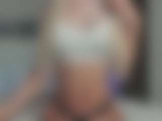 Breeze-see's Live Sex Cam Show