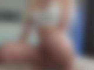 Breeze-see's Live Sex Cam Show