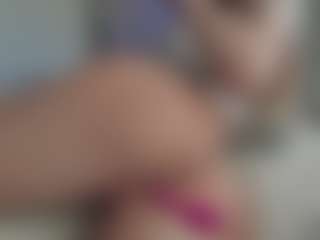 Breeze-see's Live Sex Cam Show