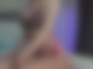 Breeze-see's Live Sex Cam Show