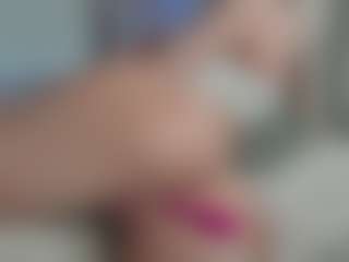 Breeze-see's Live Sex Cam Show
